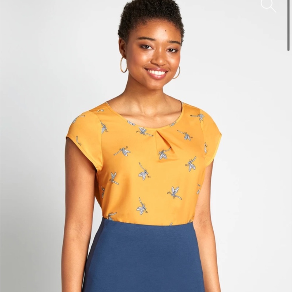 “Graceful Expectations” Cap Sleeve Blouse